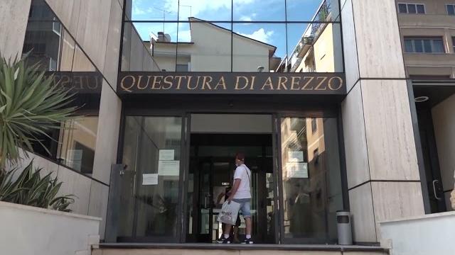 Maxi operazione della polizia contro la criminalità giovanile, un arresto ad Arezzo - 2BlrZTg5ywo