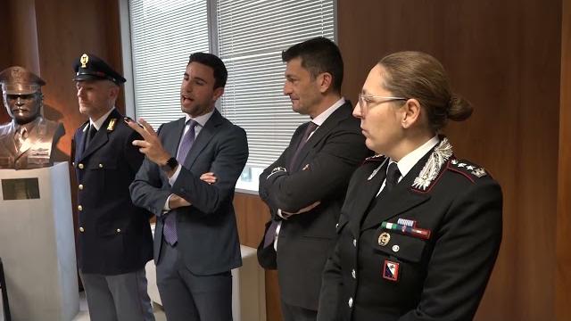 Assalti alle aziende orafe, proseguono senza sosta le indagini - 2Cje8uNCgBU