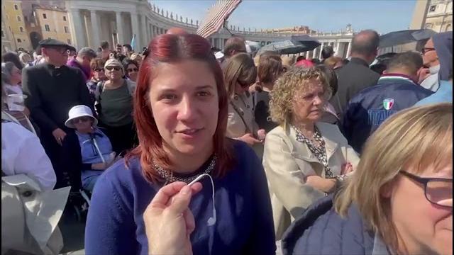 Morte di Papa Francesco, gli aretini a Roma per visitare la salma del pontefice - 2iAv5aD0N3g
