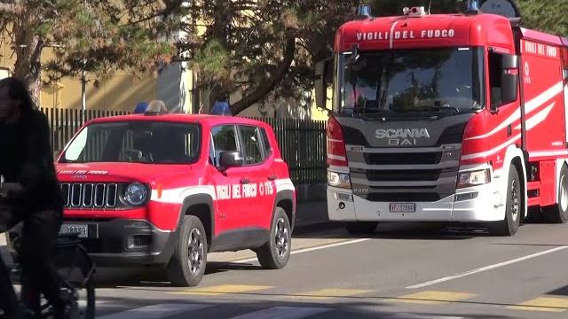 Allarme bomba alla Vasari, tornati tutti in classe. Proseguono le indagini