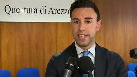 False attestazioni per avere il passaporto, sindaco e dipendenti comunali indagati - K-64sWHyz2c
