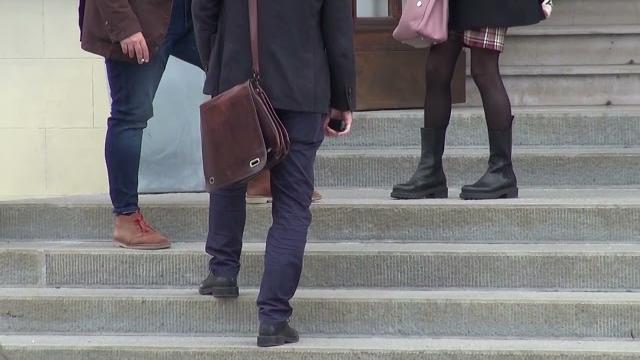 Ladro ferito dalla Polstrada dopo inseguimento: è stato dimesso dall'ospedale e traferito in carcere - MO0qbnamNDc