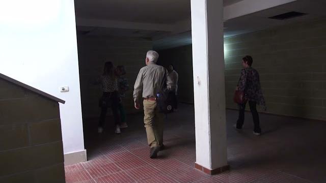 "Lavori sospesi e umidità in casa", la denuncia dei residenti di via Funghini - Nu4ifTAmTe4