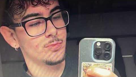 Leonardo morto in Croazia dopo una gita con la moto d'acqua. Il rientro della salma il 26 agosto - NwMyvNvz0GM