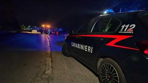 Investito nella notte a Il Matto: muore a 39 anni. Tragico schianto anche a Foiano della Chiana - _lAGnu-LvV8
