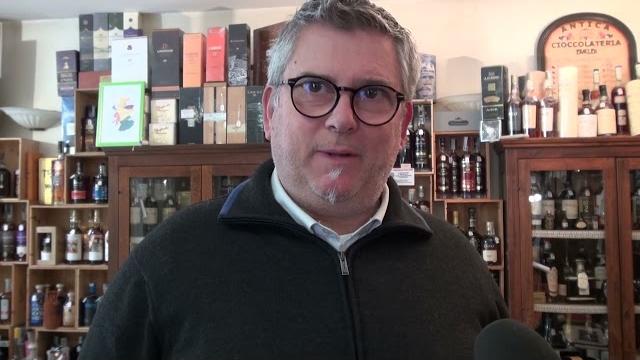 Arezzo. Passante aggredito in centro e ferito al volto,indagini in corso - bB8mt-Jzm88