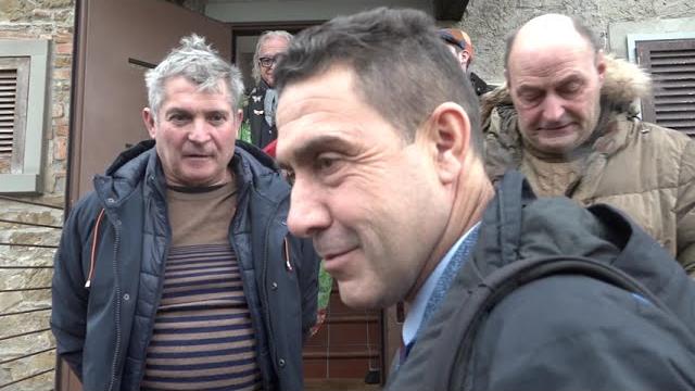 Omicidio di San Polo, Vannacci in visita da Mugnai. "Porto la mia solidarietà" - hB-3-Yb-3yk