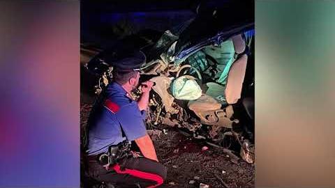 Tragedia a Pieve Santo Stefano, il sindaco ricorda il dipendente comunale - jt3weMVL6k8