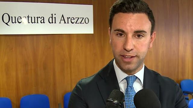 False attestazioni per avere il passaporto, sindaco e dipendenti comunali indagati