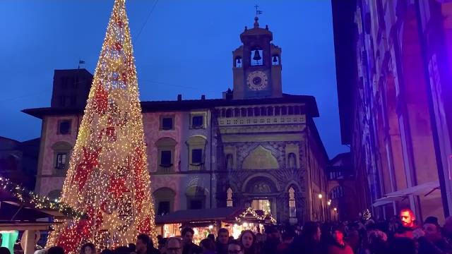 Città del Natale, Chierici: "un ottimo bilancio. Adesso al lavoro per il  2024" - 3zT7_mZU9Js