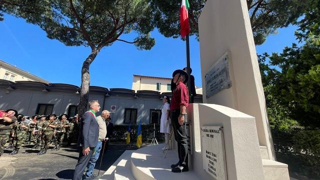 Nuovo Monumento ai Caduti alla ex Cadorna, prima fascia tricolore per Comanducci