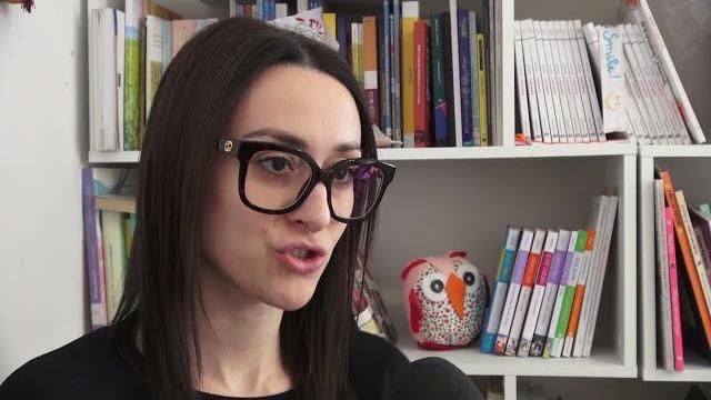 Violenza economica, la faccia poco nota della violenza di genere - E4bpGvDkaZk