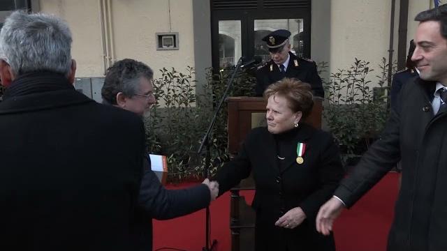 Un defibrillatore per il carcere di Arezzo, CCT E Sapra al fianco della famiglia Petri - HJ4BqBChp88