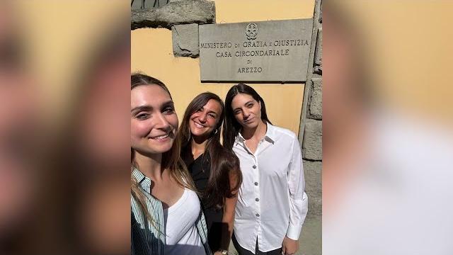 Ventilatori per il carcere di Arezzo: la donazione dei giovani avvocati ai detenuti contro il caldo