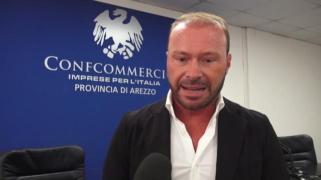 "+Sicuro in Centro", al via il progetto: chat tra commercianti contro i reati - K-pBcoWGnq0