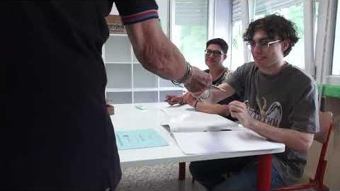 Elezioni amministrative, oltre 73mila aretini chiamati alle urne - MsmLzGHgQQk