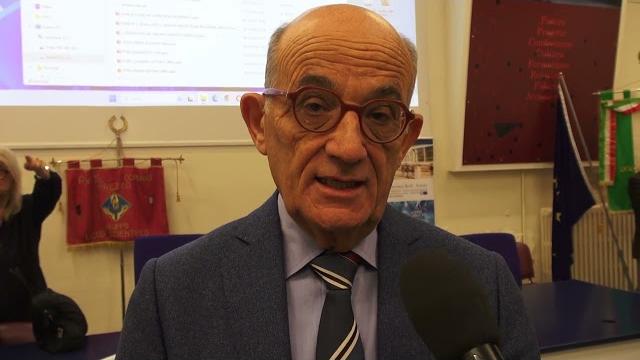 Educazione civica a scuola, in cattedra il dottor Pier Luigi Rossi - P2SsZ-5MleQ