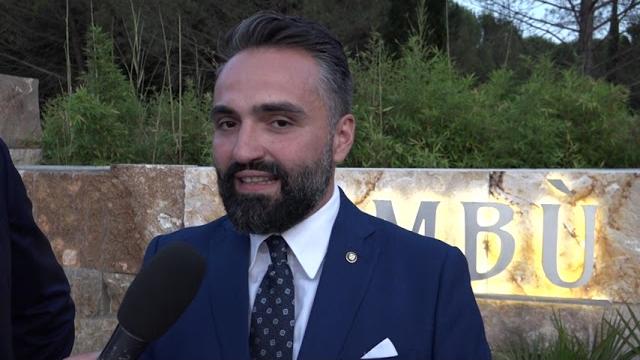 Intervista a "reti unificate" a Giovanni Grasso, Cavaliere della Repubblica - c9lJpX550Sk