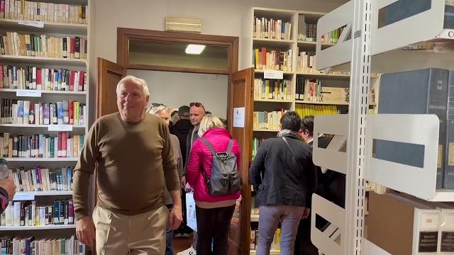 Inaugurata la nuova biblioteca in piazza Matteotti a Castel San Niccolò - dtn64ouknAA