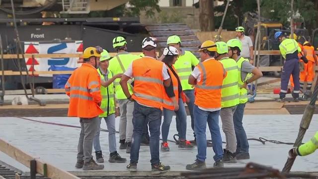 Completato il varo del nuovo Ponte al Pino di Firenze: stop fino al 30 luglio - hgyD_HUYhb4