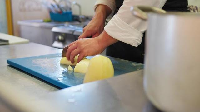 Capodanno, quasi 300mila toscani festeggeranno al ristorante - jJTAxE3xTQs