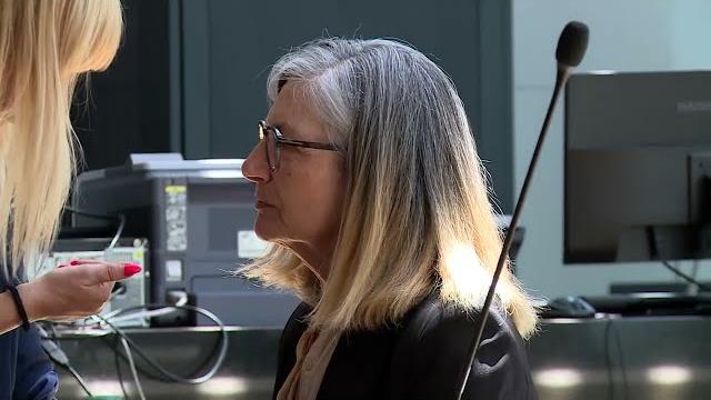 Soffocò madre malata di Alzheimer, assolta per stress da assistenza. Rauti: “rischio burnout”