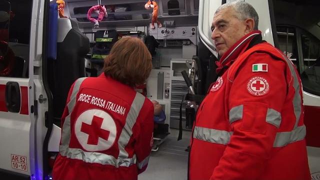 Un'ambulanza pediatrica donata alla Croce Rossa di Arezzo - pKIjErm52qc