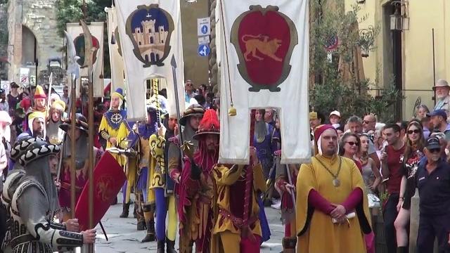Giostra, le misure di sicurezza in piazza Grande. Pronto anche il piano della Asl - vDl8pPELlY0