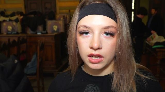 Una mattinata con gli studenti nella Sala dei Grandi della Provincia di Arezzo - wZ8E3Aaz6Vs