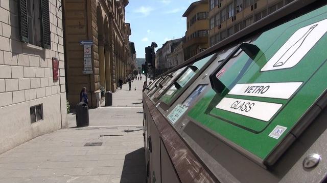 Raccolta rifiuti, al via la riorganizzazione nel centro storico. Arrivano anche i nuovi cassonetti