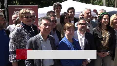 Si presenta la lista Pd a sostegno di Ceccarelli, Caneschi capolista - yBUJO8z1lnY