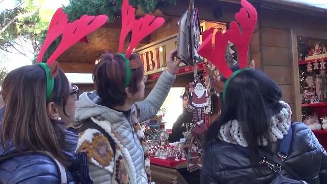 Città del Natale, chiusa al traffico via e piazza Guido Monaco e via Cavour - yEhrsPcQz0o