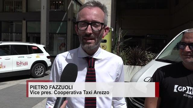 Ad Arezzo la promozione turistica viaggia sui taxi cittadini - yNi7UaU2jwo