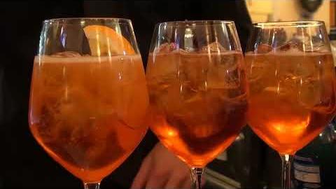 Bar, Confesercenti lancia l’allarme: oltre 140 imprese in meno ad Arezzo dal 2019 al 2025 - _9OYQ0q0HPE