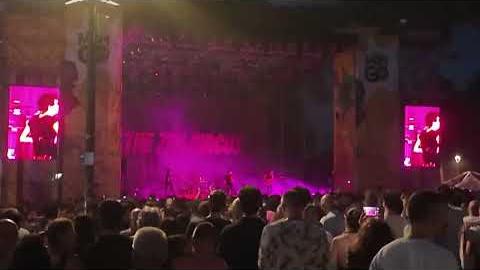 The Zen Circus sul palco del Mengo Music Fest - YVcEffRRiyc