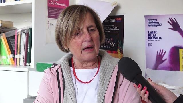 "La Voce delle Donne" al Teatro Petrarca, evento a sostegno dell'associazione Pronto Donna - hKj8HyB0BEw