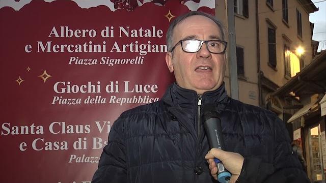 Cortona, inaugurato Natale di Stelle - htKe7achC10