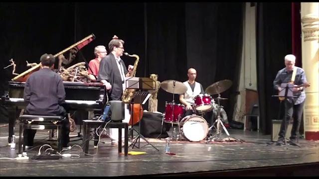 Chiusura con successo di pubblica di Cortona Jazz - qqy2A92RJ80