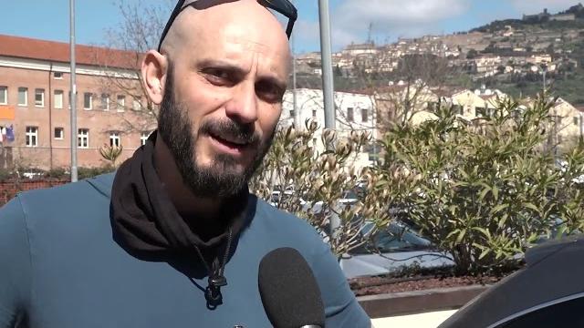 Roberto, un babbo speciale. "Siamo vicini al traguardo, per i 18 anni di Gaia farò la donazione" - bpysTZrjOgA